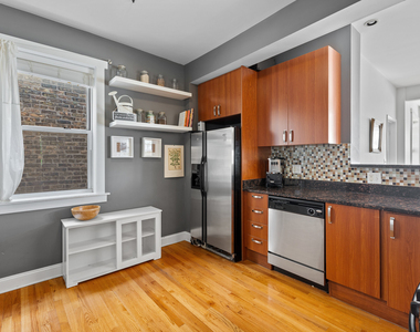 4450 N Beacon Street - Photo Thumbnail 6