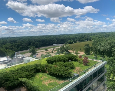 9655 Woods Drive - Photo Thumbnail 36
