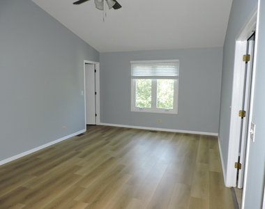 121 Hampton Avenue - Photo Thumbnail 29