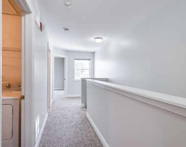 806 Woodewind Drive - Photo Thumbnail 15