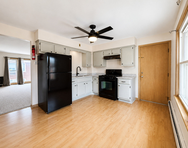 4425 Prairie Avenue - Photo Thumbnail 9
