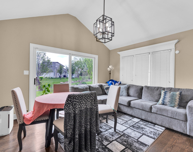 18044 Esther Drive - Photo Thumbnail 10
