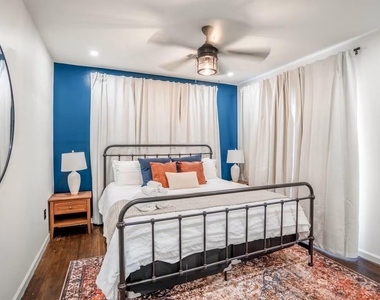 2724 Southmore Boulevard - Photo Thumbnail 16