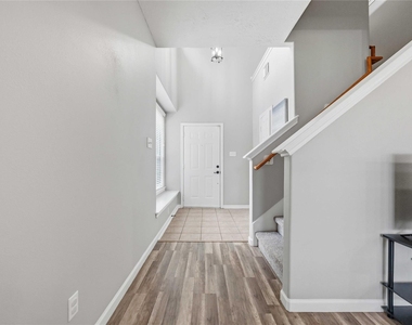 71 Summerhaze Cir - Photo Thumbnail 2