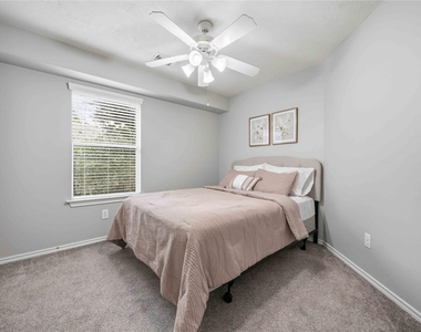 71 Summerhaze Cir - Photo Thumbnail 15