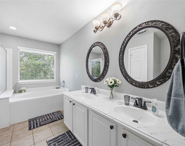 71 Summerhaze Cir - Photo Thumbnail 21