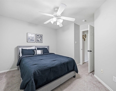 71 Summerhaze Cir - Photo Thumbnail 17