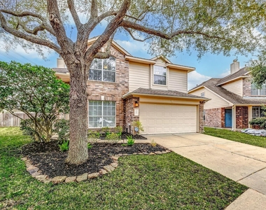 6303 Applewood Forest Drive - Photo Thumbnail 2