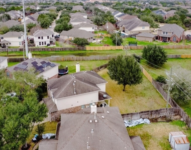 6303 Applewood Forest Drive - Photo Thumbnail 39