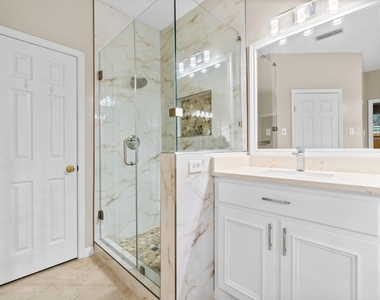 83 Terraglen Drive - Photo Thumbnail 19