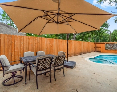 83 Terraglen Drive - Photo Thumbnail 31