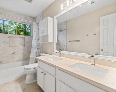 83 Terraglen Drive - Photo Thumbnail 26