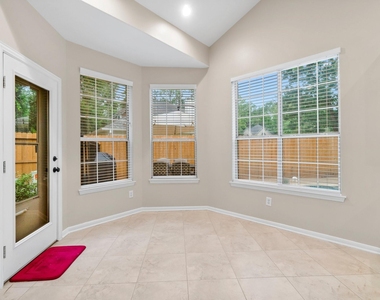 83 Terraglen Drive - Photo Thumbnail 11
