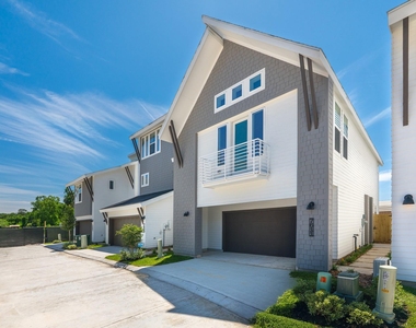 7605 Victory Reserve Street - Photo Thumbnail 30