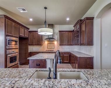 27323 Piney Ranch Lane - Photo Thumbnail 4