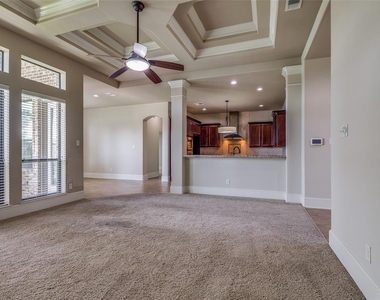 27323 Piney Ranch Lane - Photo Thumbnail 8
