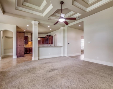27323 Piney Ranch Lane - Photo Thumbnail 9