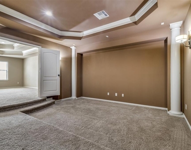27323 Piney Ranch Lane - Photo Thumbnail 13