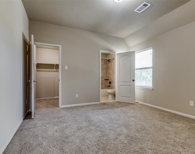 27323 Piney Ranch Lane - Photo Thumbnail 15