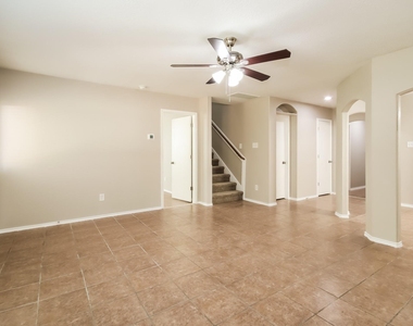 10005 Sterling Place Drive - Photo Thumbnail 2