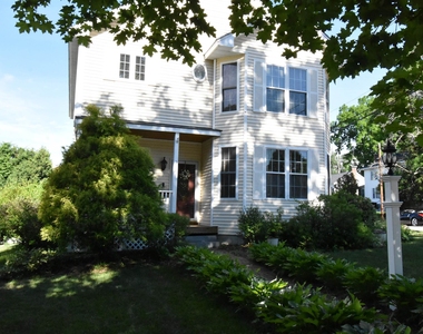 2246 Elm - Photo Thumbnail 17