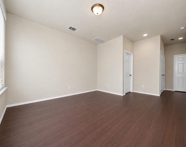 3111 Dakota Falls Dr - Photo Thumbnail 27