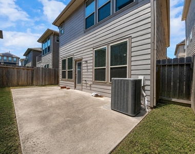 3111 Dakota Falls Dr - Photo Thumbnail 35