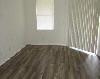 13696 Troia Drive - Photo Thumbnail 17