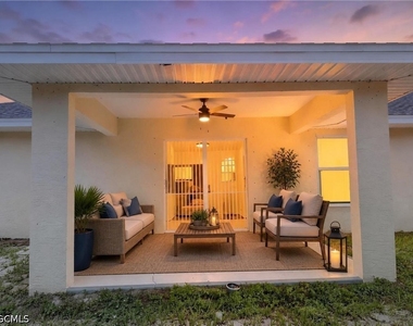 5315 Belrose Street - Photo Thumbnail 3