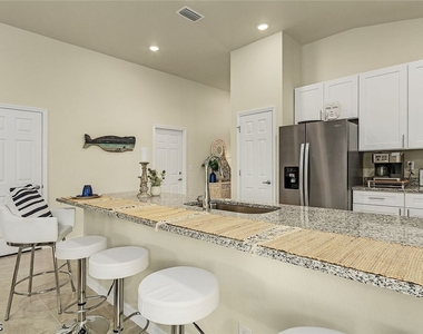 214 Nw 3rd Avenue - Photo Thumbnail 13