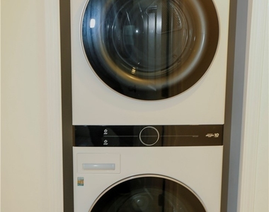 917 Graystone Avenue - Photo Thumbnail 14