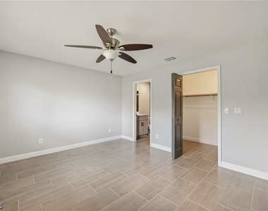 4346 Santa Barbara Boulevard - Photo Thumbnail 16