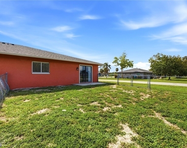 4346 Santa Barbara Boulevard - Photo Thumbnail 28