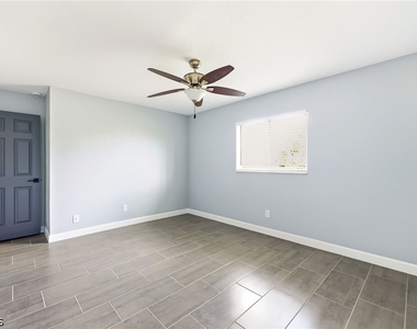 4346 Santa Barbara Boulevard - Photo Thumbnail 18