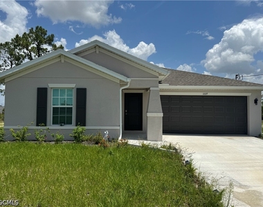 1609 Ne 33rd Terrace - Photo Thumbnail 1