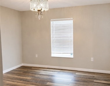 1614 Sw 22nd Terrace - Photo Thumbnail 15