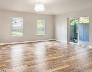 1614 Sw 22nd Terrace - Photo Thumbnail 22