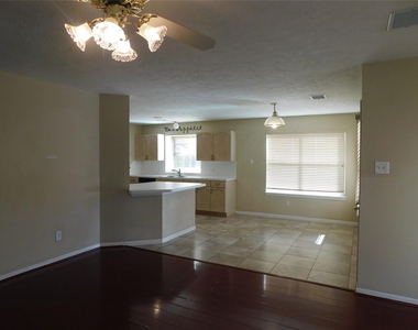 122 High Meadows Drive - Photo Thumbnail 7