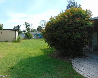 117 Stetson Street - Photo Thumbnail 15