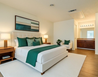 3915 Tanglewilde Street - Photo Thumbnail 9