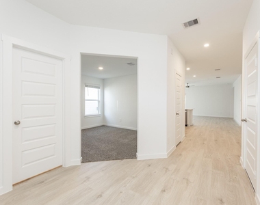 31706 Melkridge Road - Photo Thumbnail 5