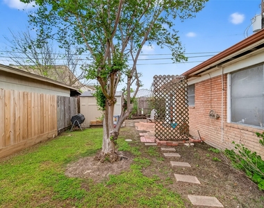3428 Bradford Street - Photo Thumbnail 24