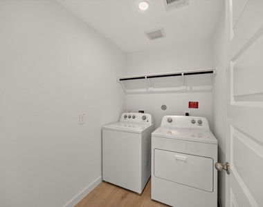 29510 Paytons Park Court - Photo Thumbnail 22