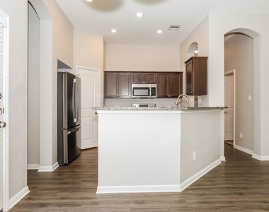 131 Brocks Lane - Photo Thumbnail 4
