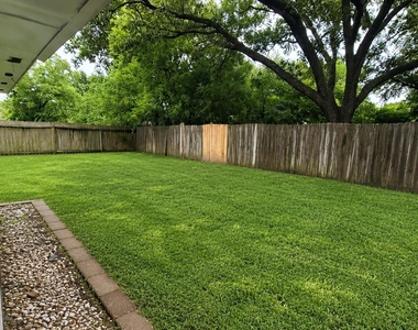 22131 Pearl Lake Drive - Photo Thumbnail 25
