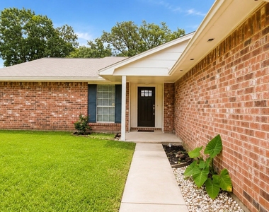 22131 Pearl Lake Drive - Photo Thumbnail 1