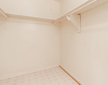 8819 Hazen Street - Photo Thumbnail 20