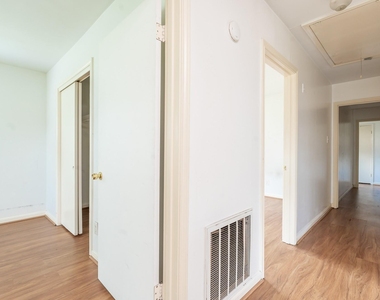 8819 Hazen Street - Photo Thumbnail 19