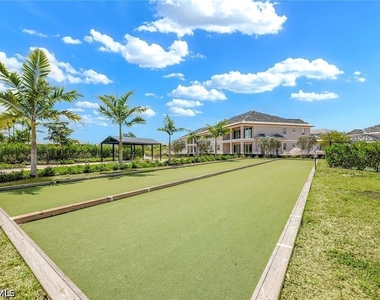 201 Indies Drive E - Photo Thumbnail 42