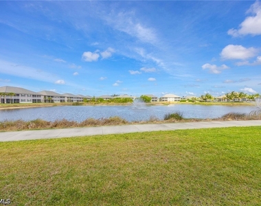 201 Indies Drive E - Photo Thumbnail 25